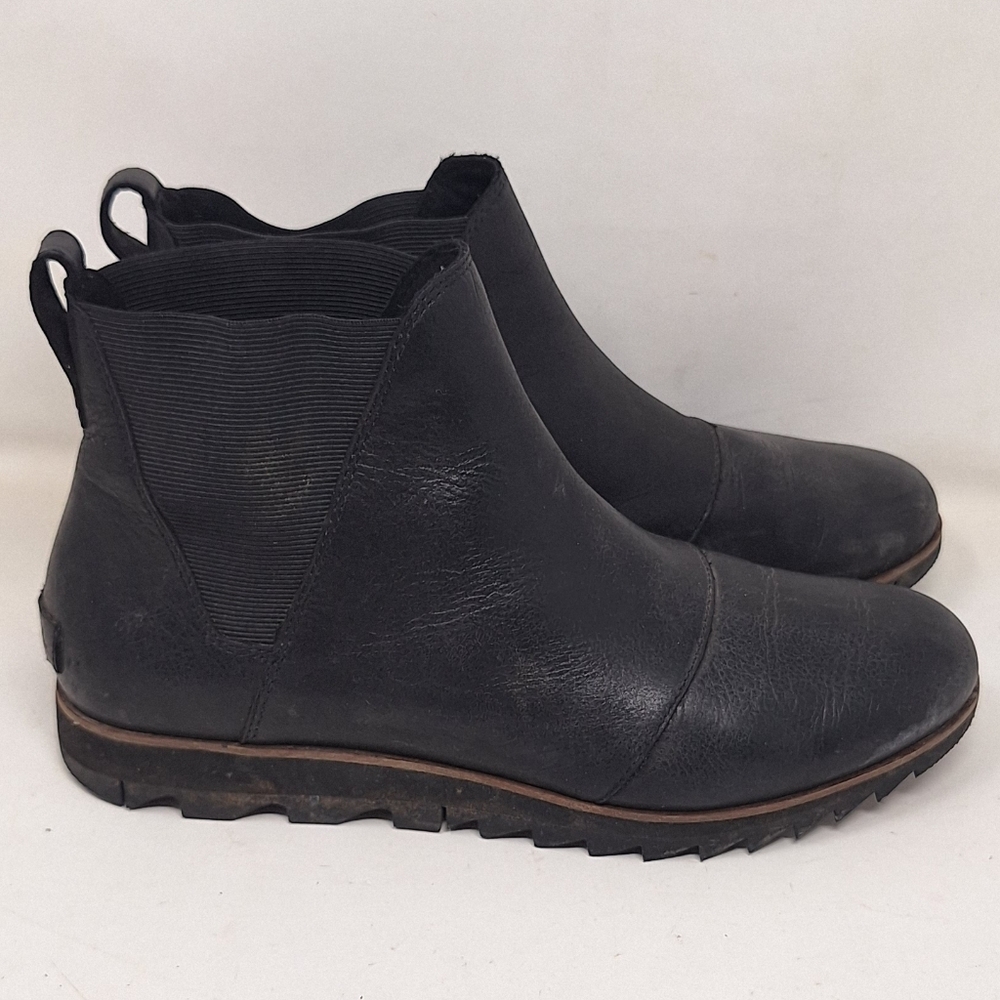 Sorel Harlow Chelsea leather boots SZ 10